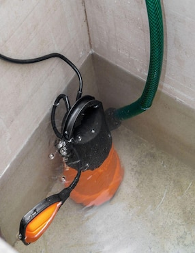 Bomba de agua eléctrica Truper 1 HP