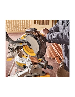 Sierra circular Dewalt DWS713 1600 W