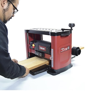 Cepillo para madera Knova de plástico y metal para profesional