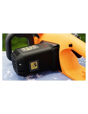 Motosierra eléctrica Black + Decker Becs2245