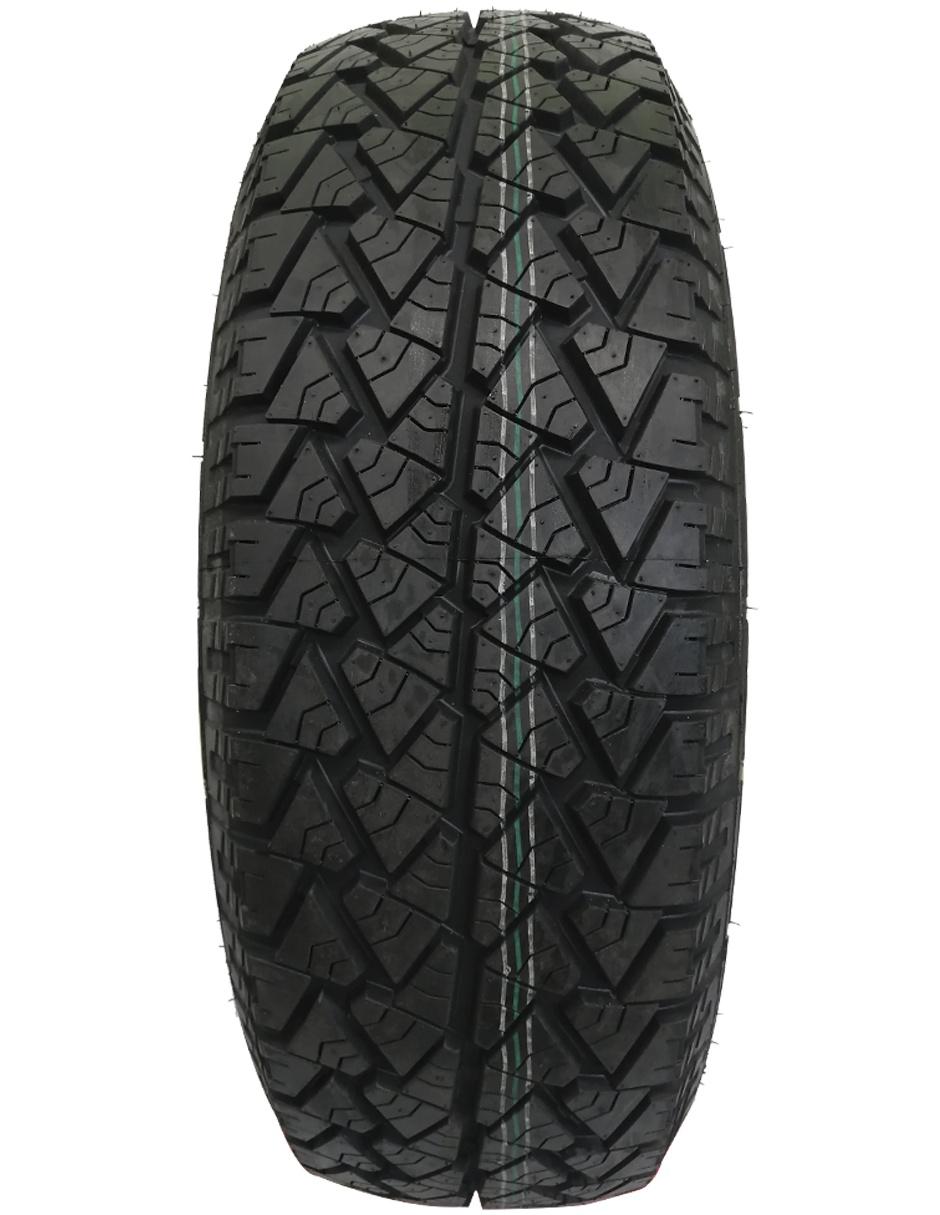 Llanta para auto 235 / 75 R15 2