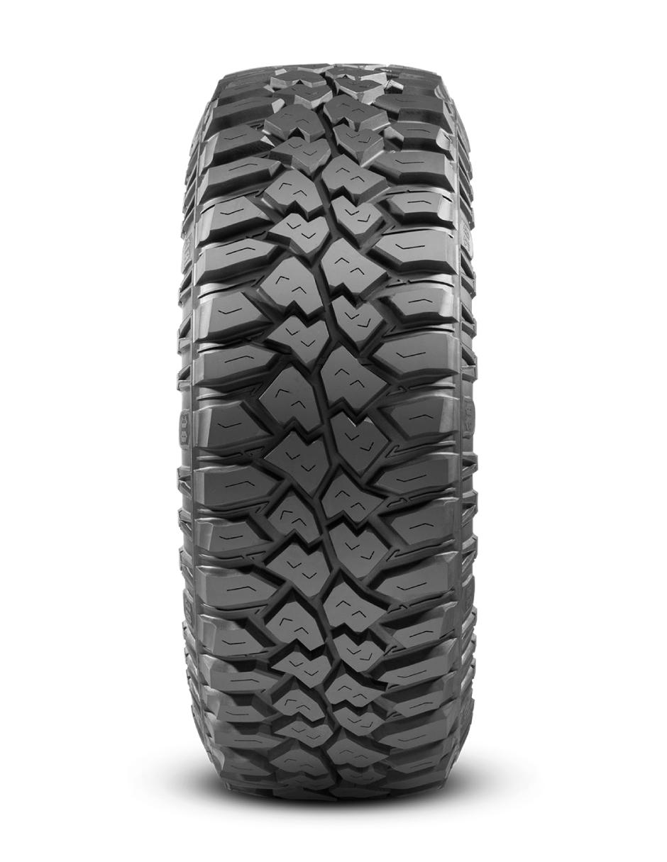 Llanta para auto Deegan 38 305 / 55 R20