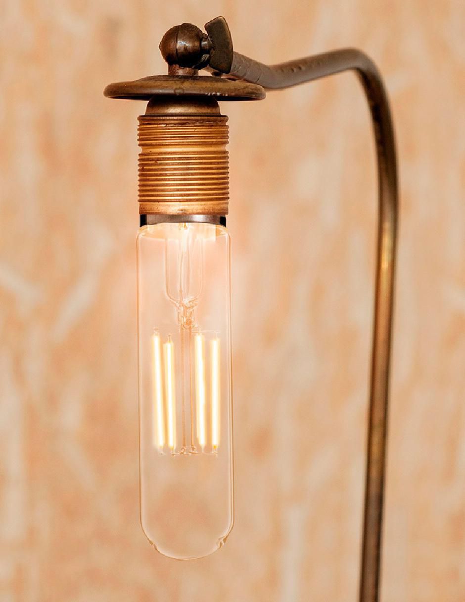 Foco LED 4.5 W de consumo 4