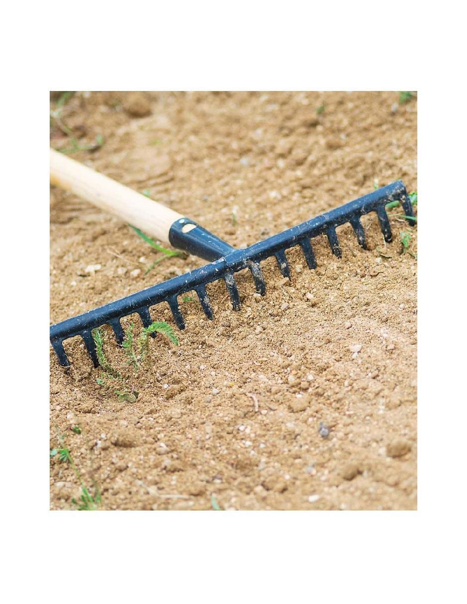 Rastrillo para jardín