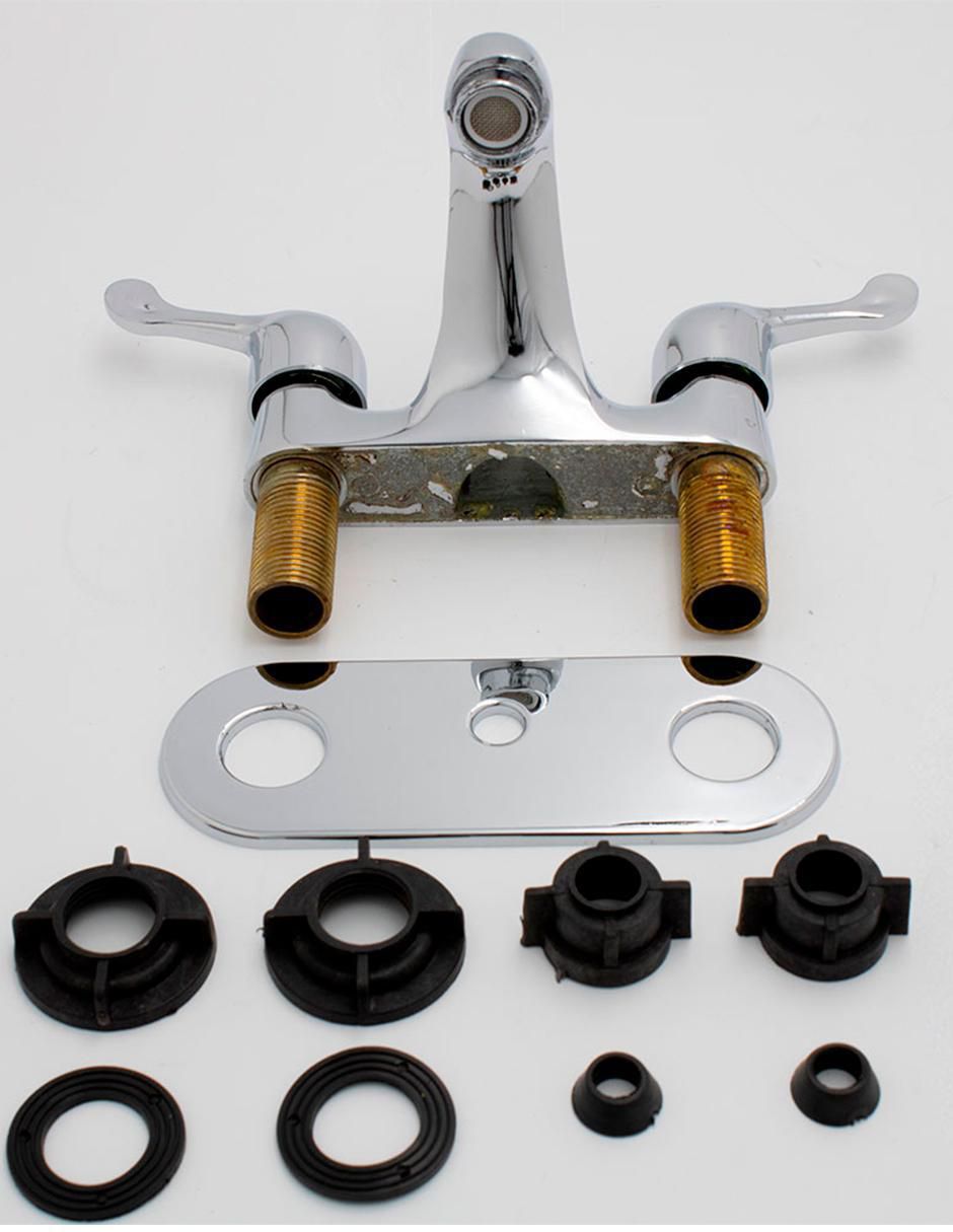 Llave mezcladora para baño 3