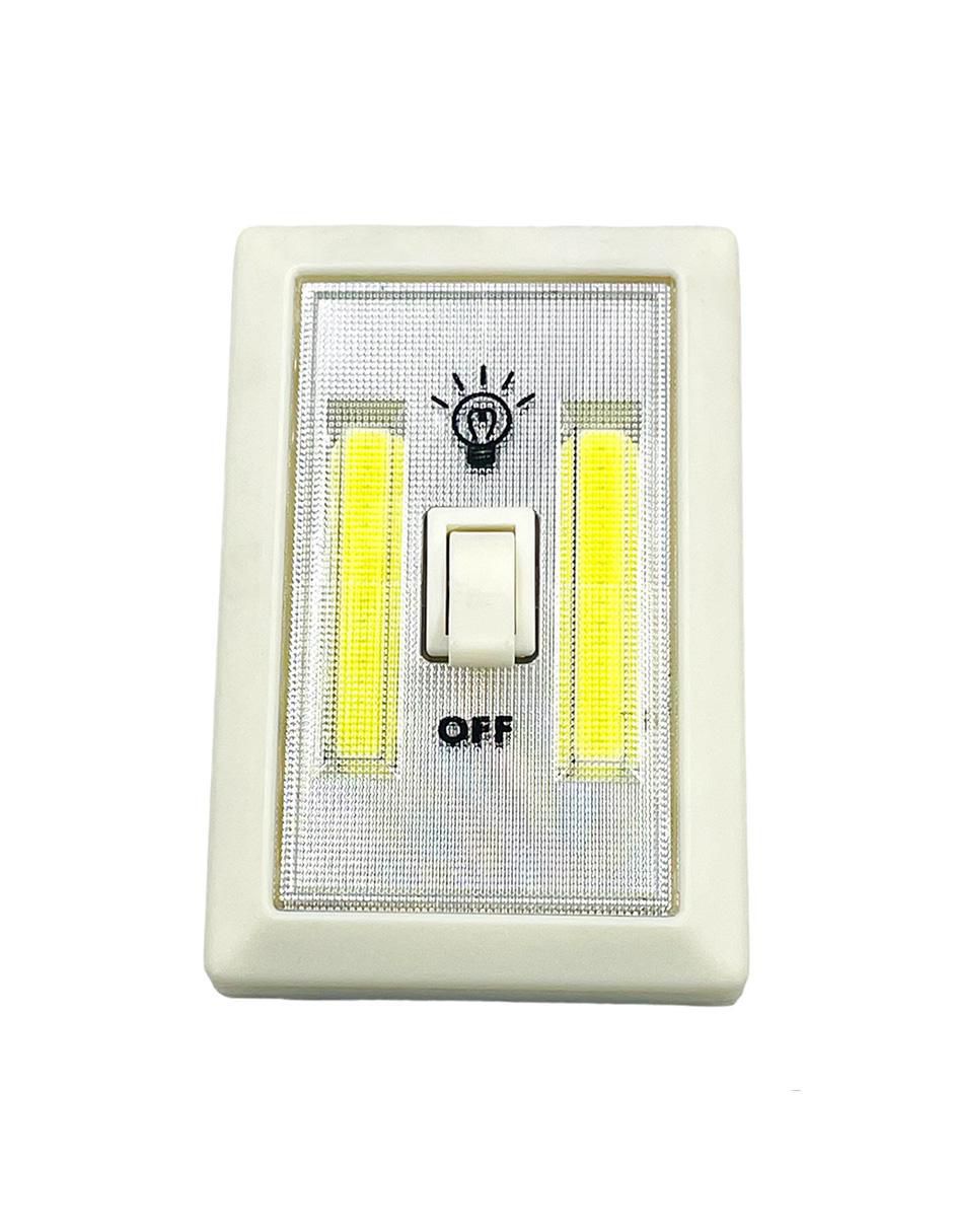 Set de foco ahorrador 20 W de consumo 100 W de iluminación 1600 lúmenes +apagadores 3