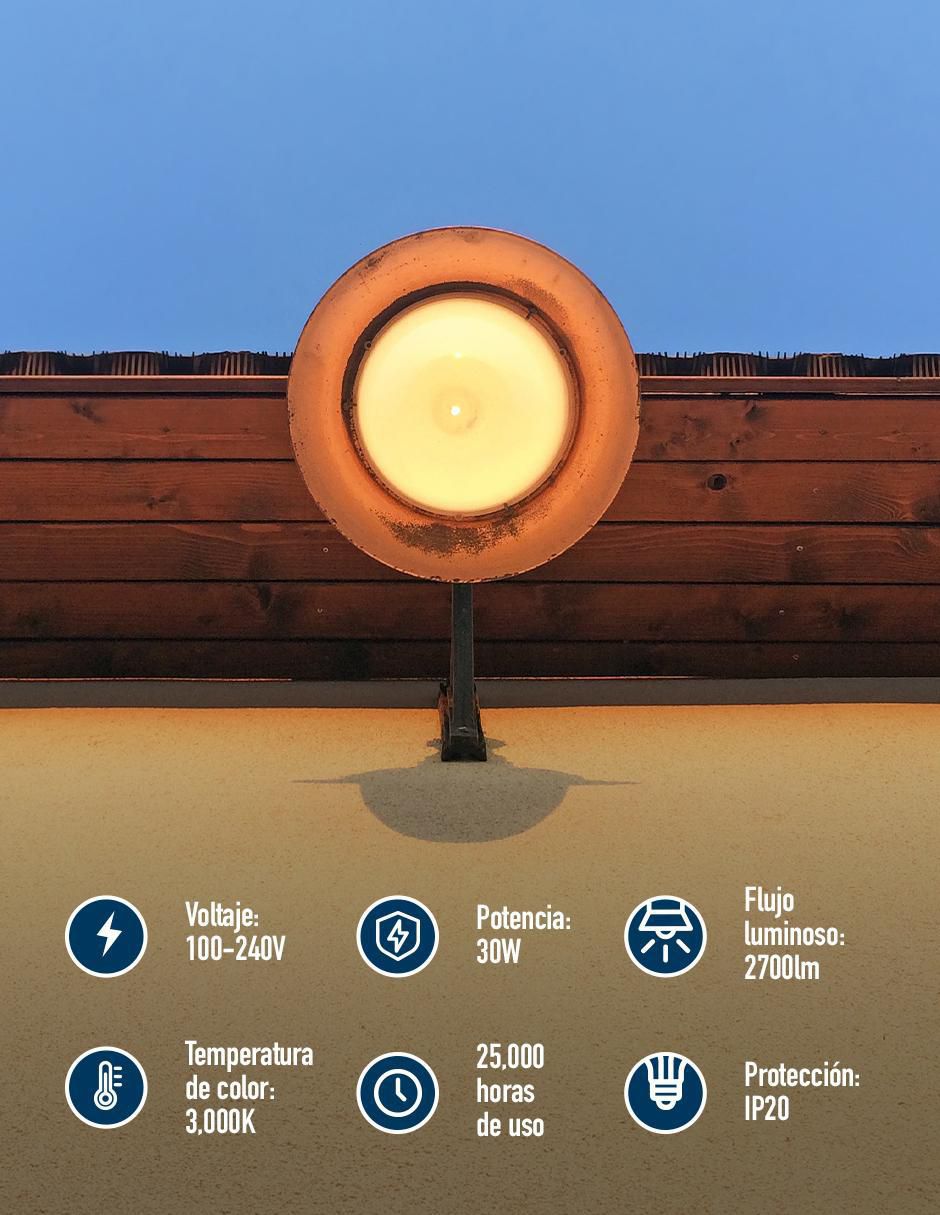 Foco LED 30 W de consumo 30 W de iluminación 80 lm lúmenes 4