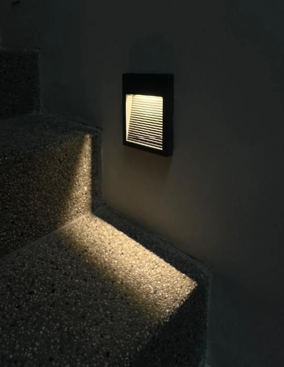 Lámpara LED 2